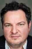 Йен Мидлейн